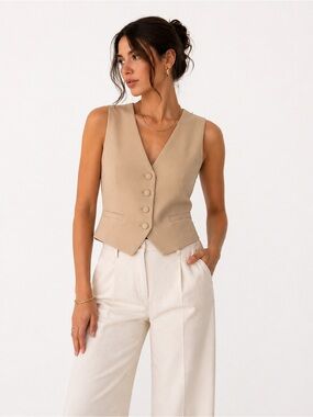 Bardot Beige Tailored Vest NWT Button Front Minimalist Workwear L